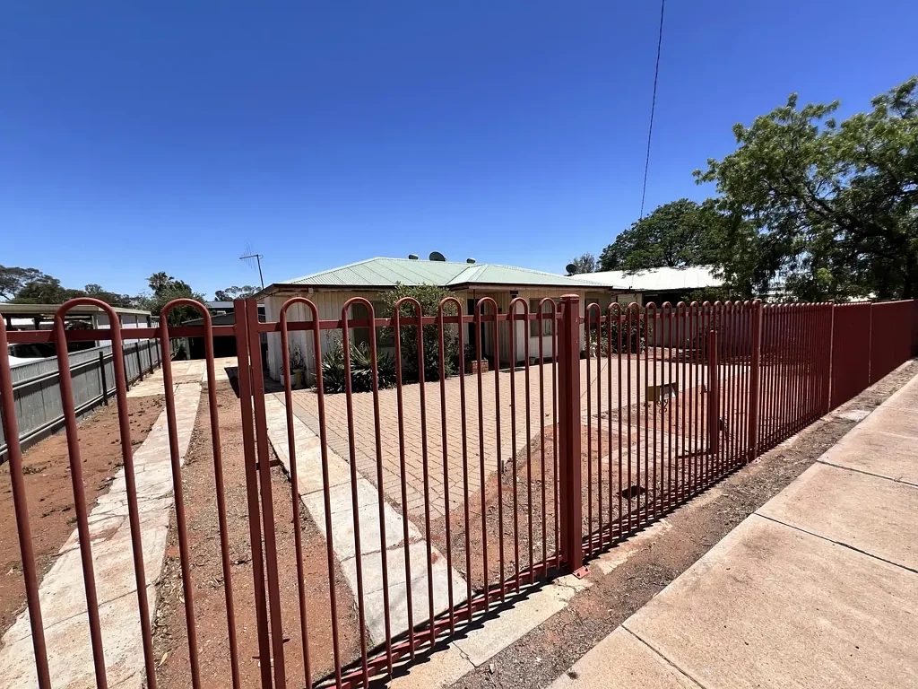 324 Knox Street, Broken Hill, NSW 2880