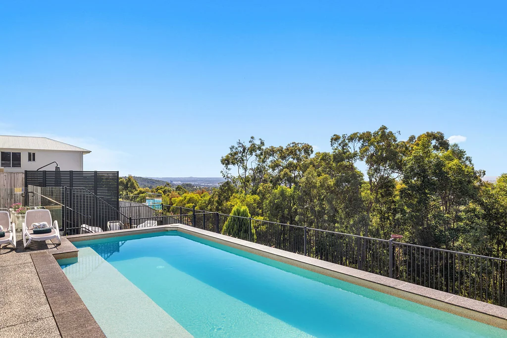 32 Kirkwood Place, Reedy Creek, QLD 4227