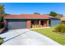 3 Heather Court, West Albury