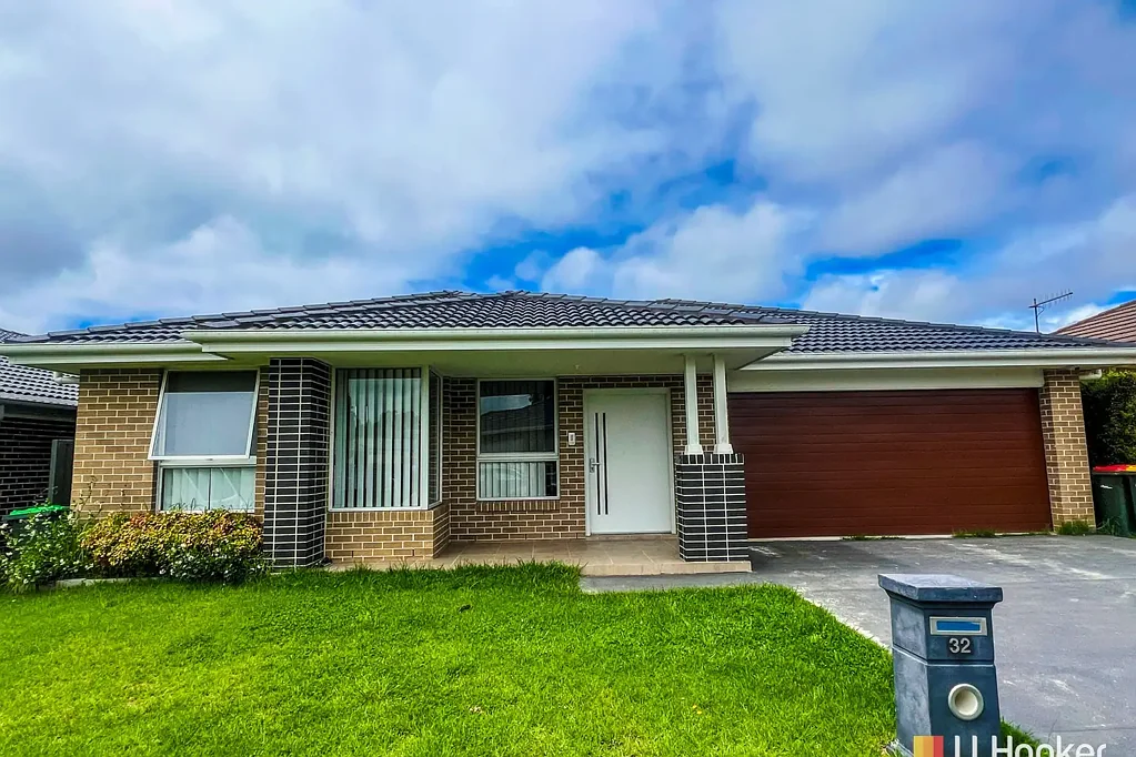 Wallerawang 4房  Ultra Modern Family Home