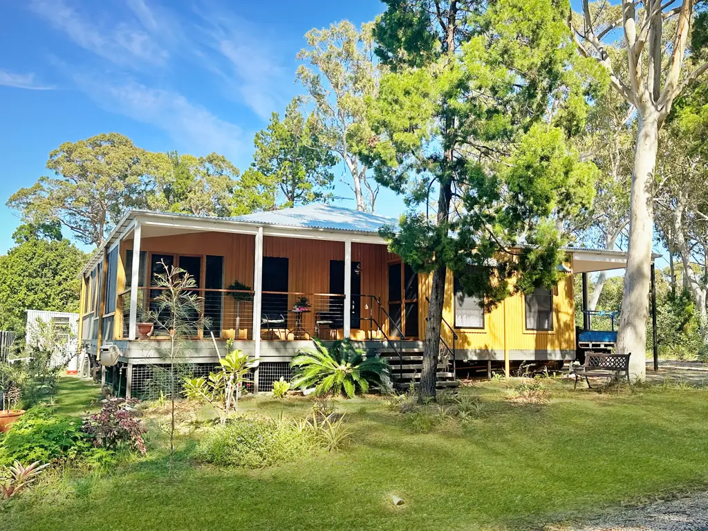 Macleay Island 2Zimmer Contemporary Queenslander Charm with Coastal Breezes