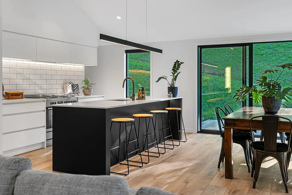 Leigh 3कमरा Brand New Coastal Living in Leigh