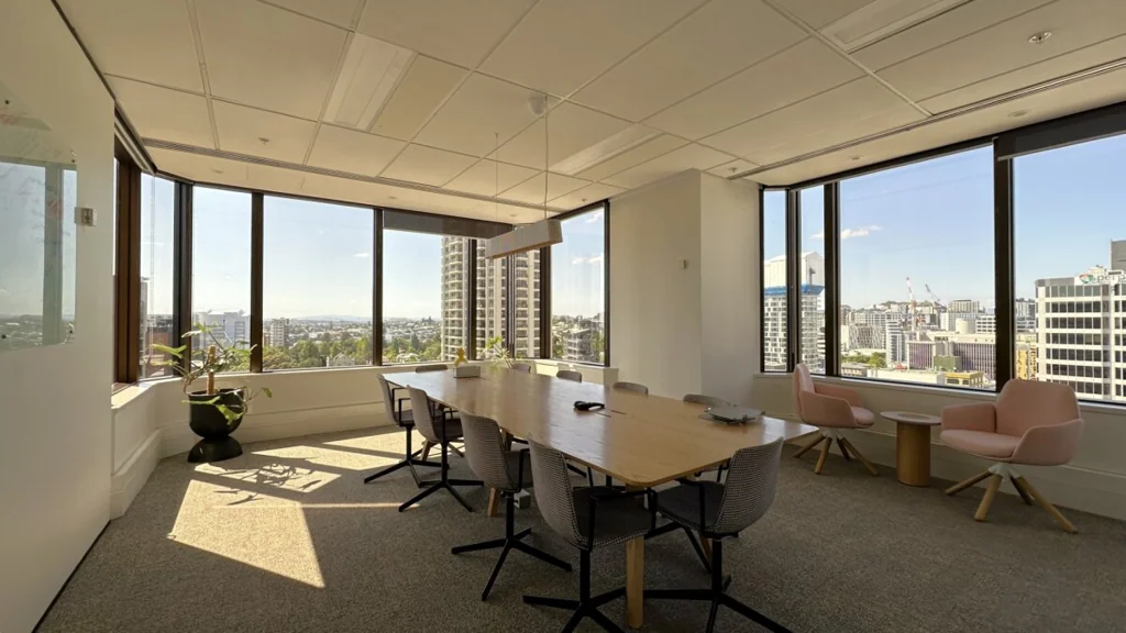 Auckland Central Quality office with views - SAP Tower