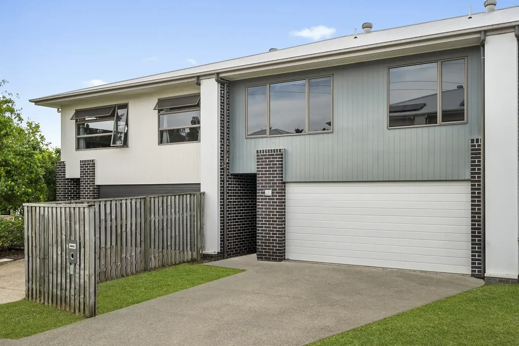 4 Daniels Lane, Yarrabilba, QLD 4207, 4 Bedrooms, 3 Bathrooms, House