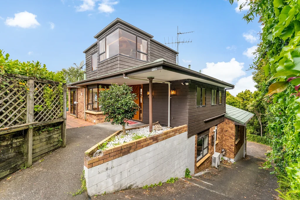 Northcote 4房  Sea Views & Space for Family Living