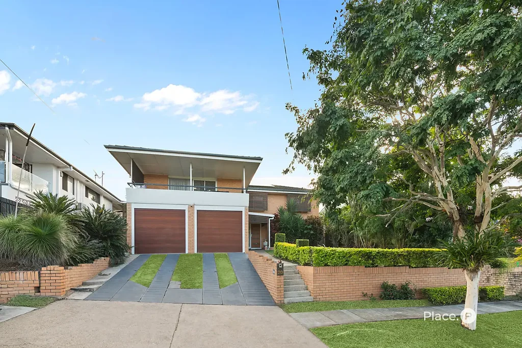 20 Valentia Street, Mansfield, QLD 4122