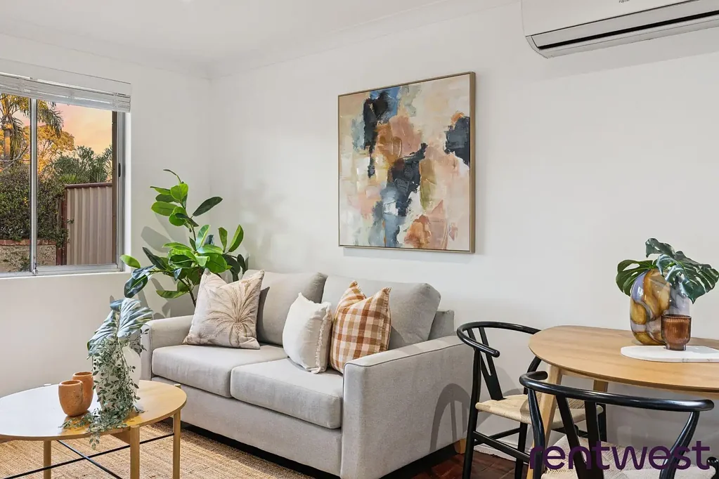 13 Anglesey Drive, Kardinya, WA 6163