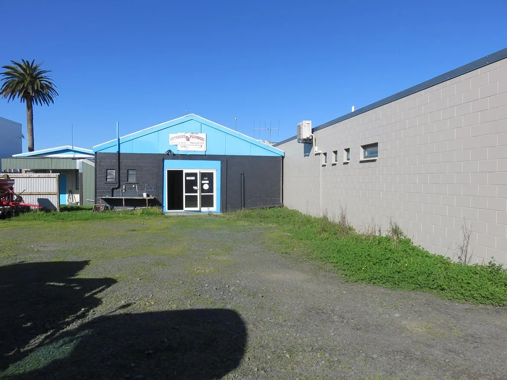 Dargaville  CENTRALLY LOCATED WORKSHOP