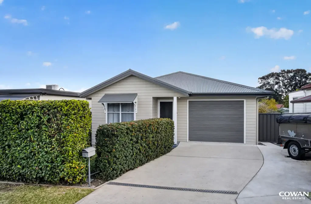 Thornton 3房  THREE-BEDROOM CHARMER WITH EXCITING GRANNY FLAT POTENTIAL
