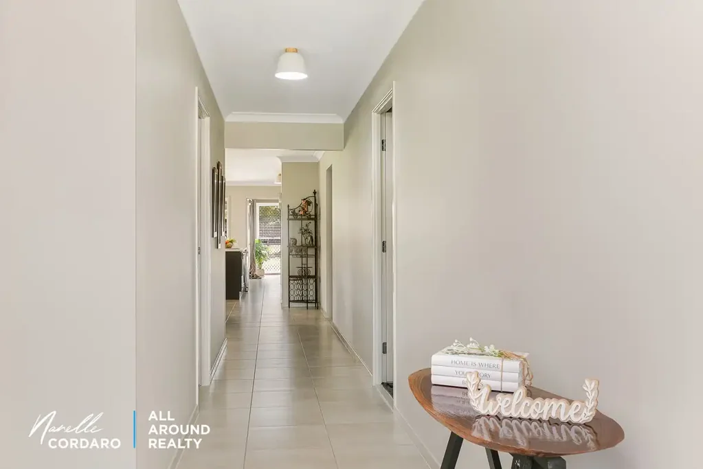 Wamuran 4Zimmer PRESTIGE ACREAGE LIVING IN EXCLUSIVE WAMURAN OUTLOOK ESTATE WITH 3 PHASE POWER