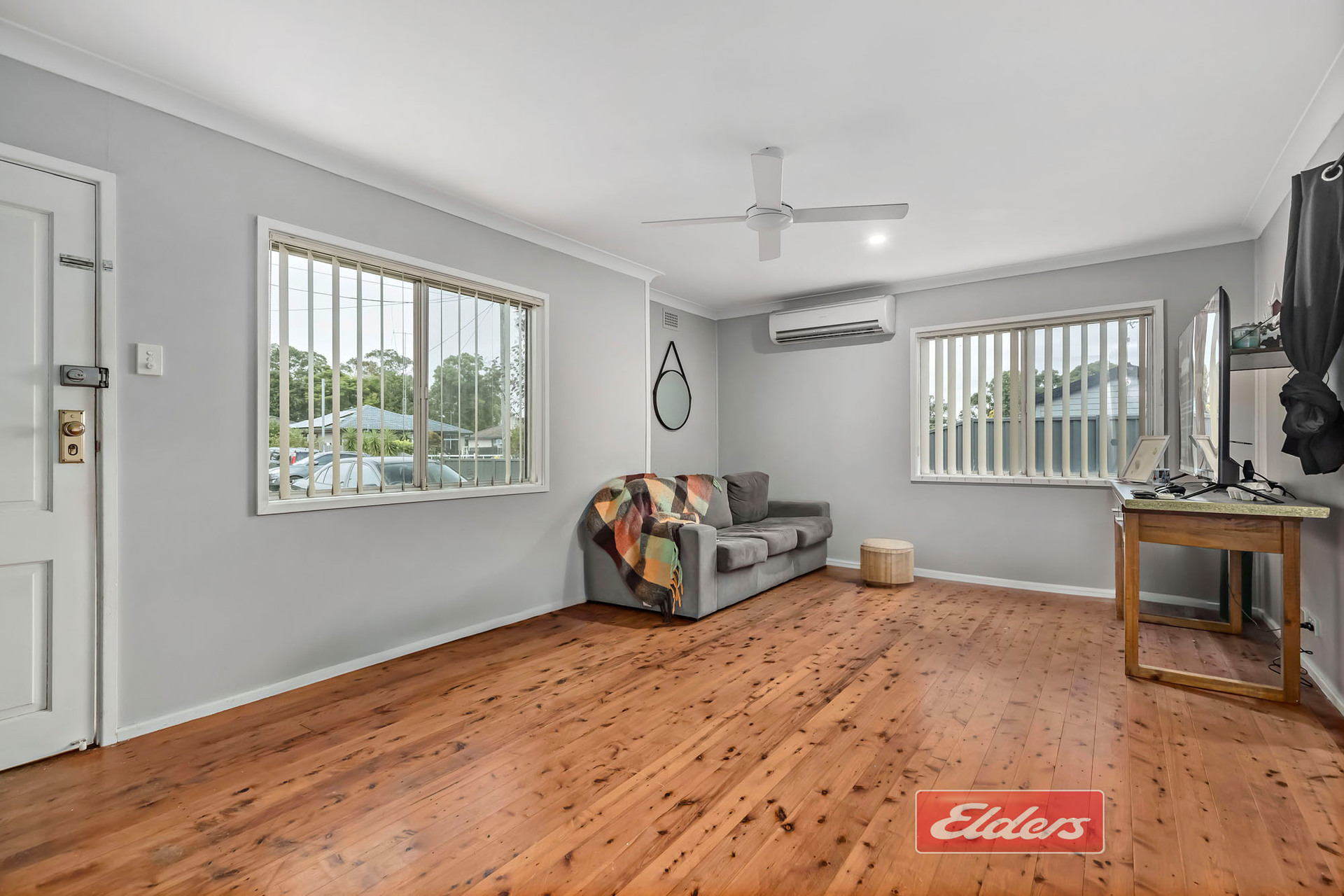 10 CHAPMAN ST, TAHMOOR NSW 2573, 0房, 0浴, House