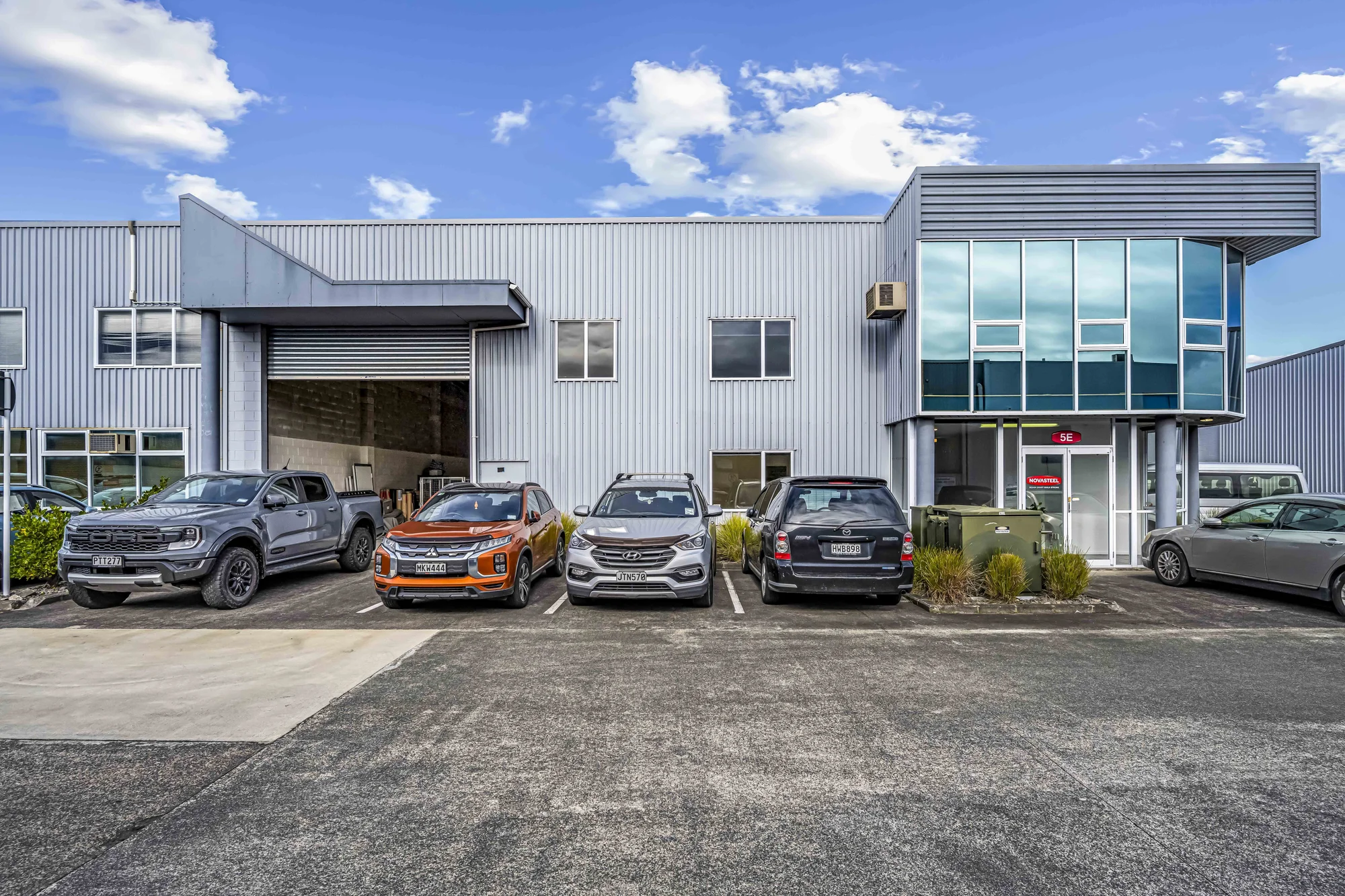 Rosedale Vacant possession 392sqm