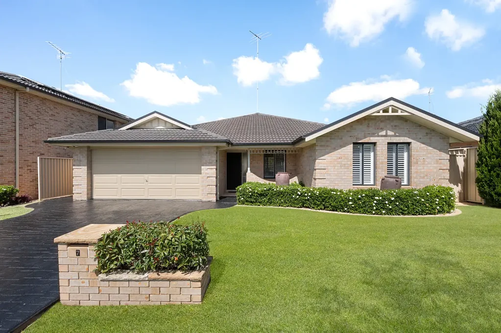 Spacious Single-Level Family Home with Multiple Living Areas & Alfresco Entertaining