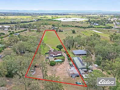 Pitt Town 5Moenga Premium 5-Acre Acreage with Stunning Mountain Views on Pitt Town Road