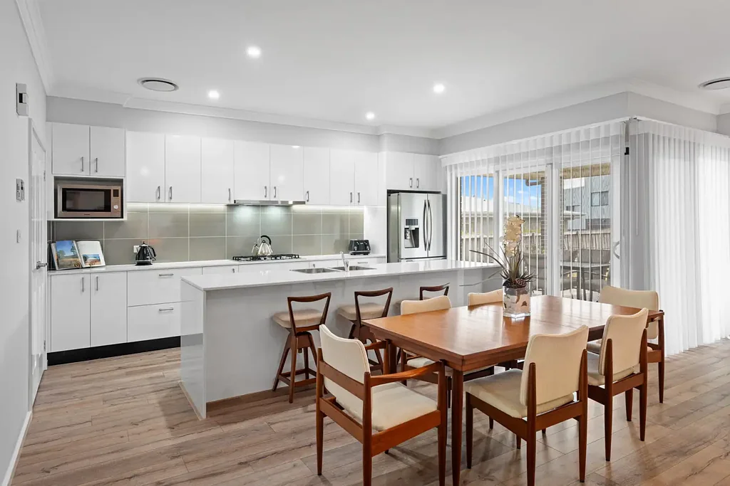 Kingswood 4 Slaapkamer Modern and spacious home on 501 sqm block