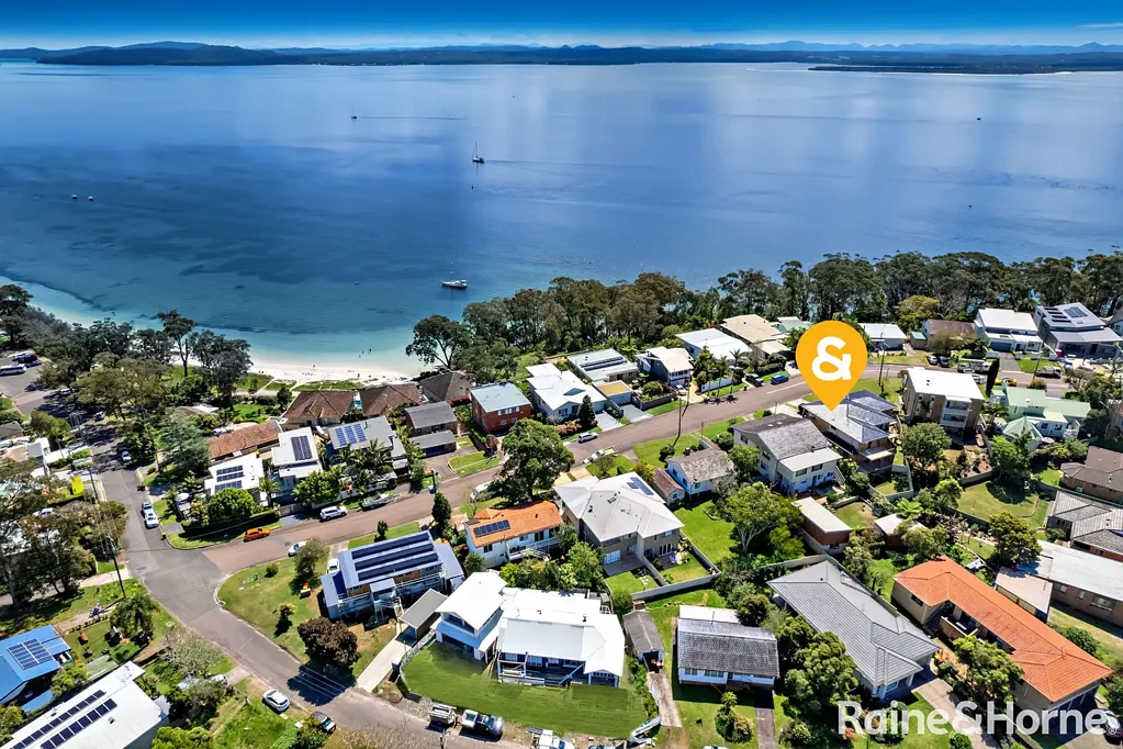Nelson Bay 3房  Blue Chip Coastal Opportunity - Just 300m from Dutchmans Beach