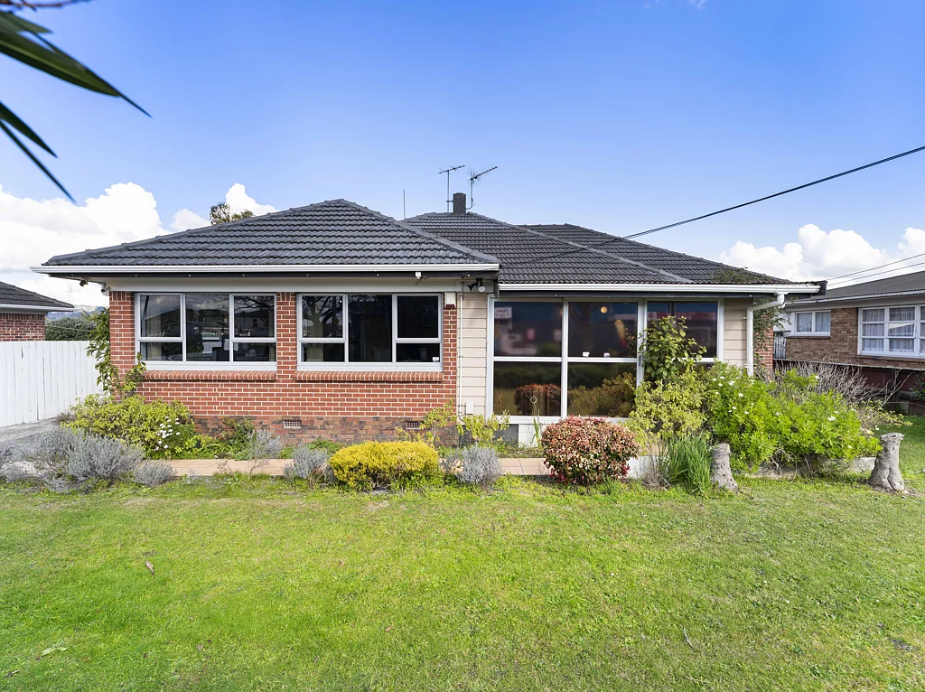 Papakura 3房  A Home with Heart, A Move with Purpose!