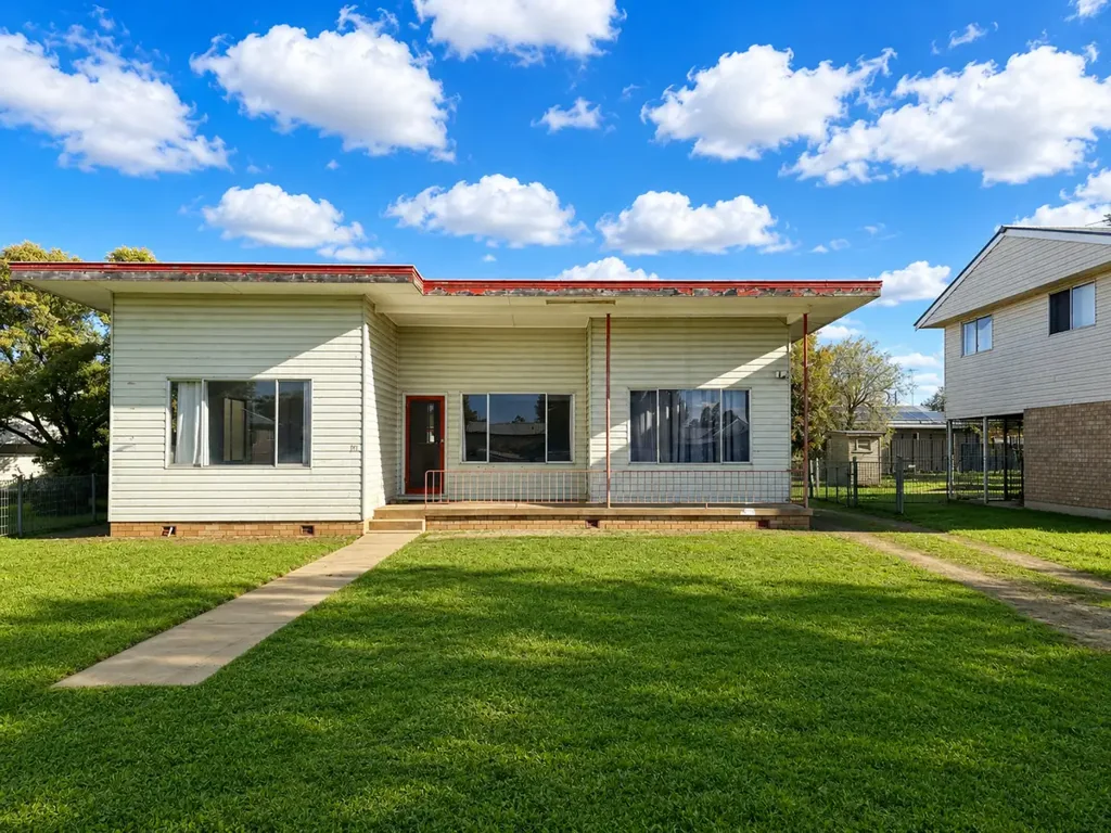 19 Boheena Street, Narrabri, NSW 2390, 2房, 1浴, House