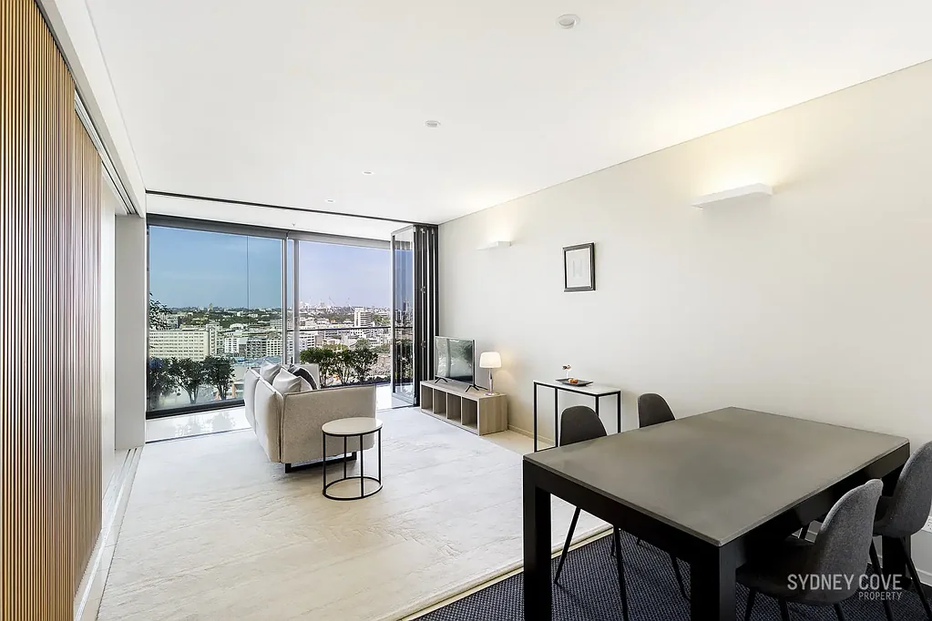 IMMACULATE TWO BEDROOM APARTMENT IN PRIME POSITION | Furnished