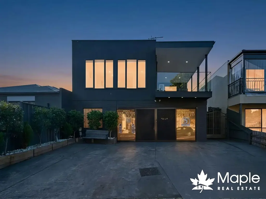 Roxburgh Park 3غرفة نوم A Rare Live & Work Opportunity in the Heart of Roxburgh Park