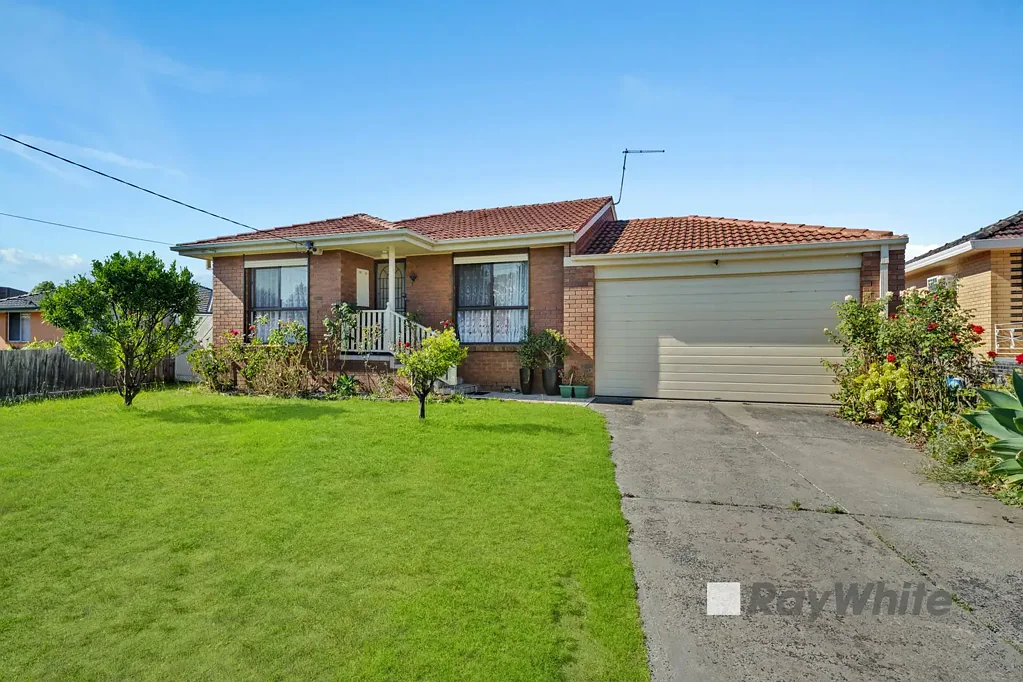 6 Regal Avenue, Hallam, VIC 3803