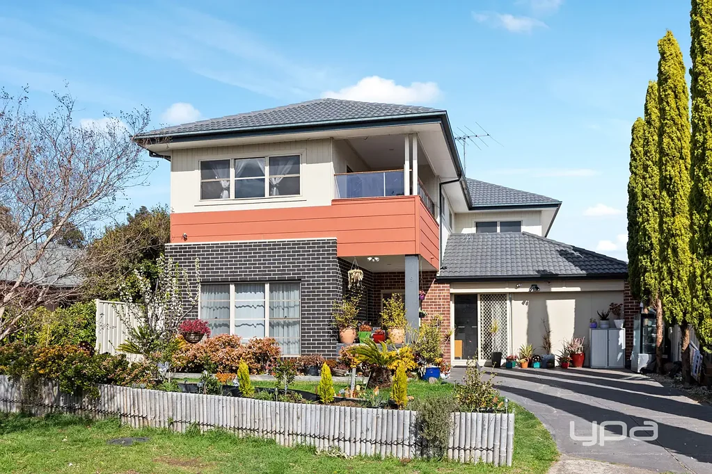 Caroline Springs 5Phòng ngủ Your Dream Home Awaits: Spacious 5-Bedroom Gem!