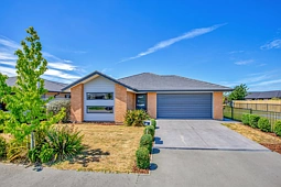 58 Andesite Drive, Rolleston