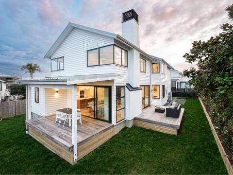 Browns Bay 5 Bedroom Contemporary Coastal Living