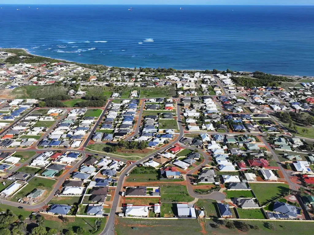 41 Reef Boulevard, Drummond Cove, WA 6532