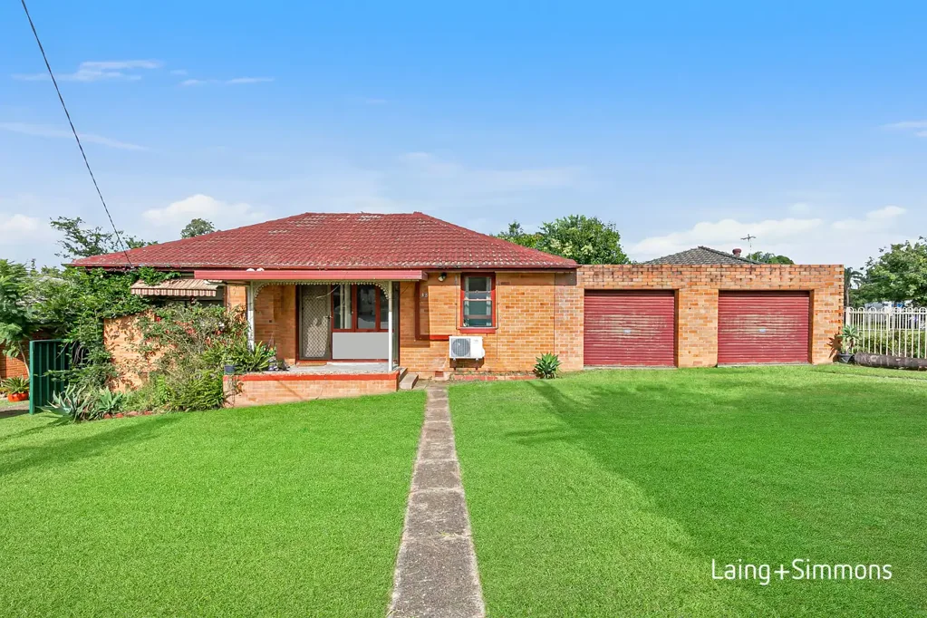 38 Ellengowan Crescent, Whalan, NSW 2770