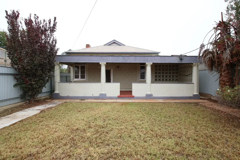246 Williams Lane