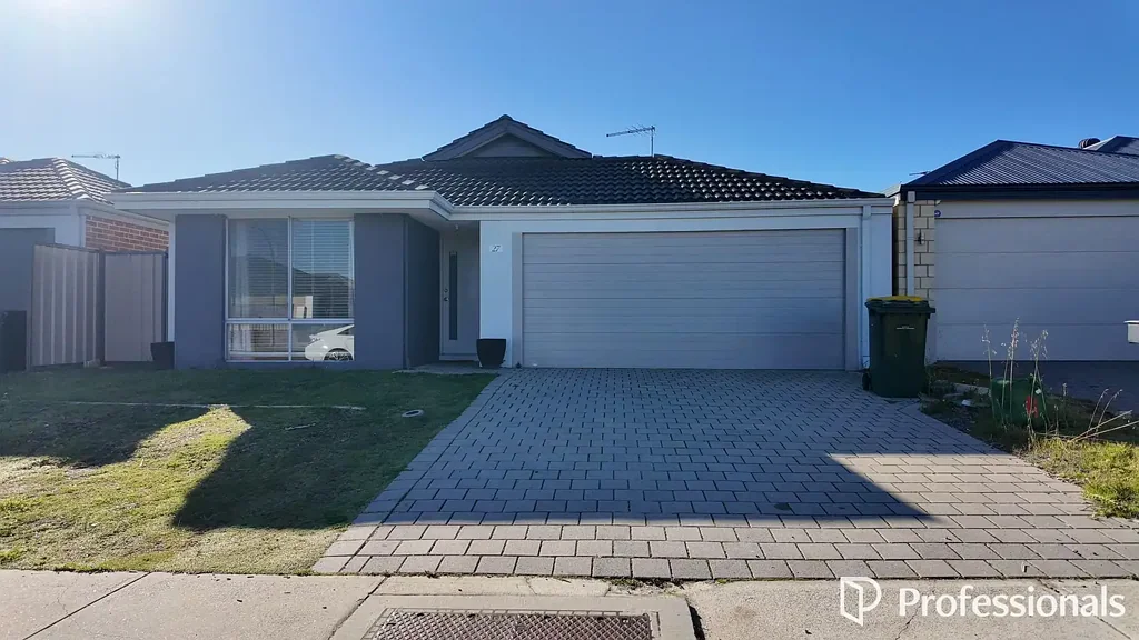 Byford 4ਬੈੱਡਰੂਮ Family Home in a Super-Convenient Location