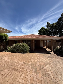 12/6 Pinewood Avenue, Kardinya
