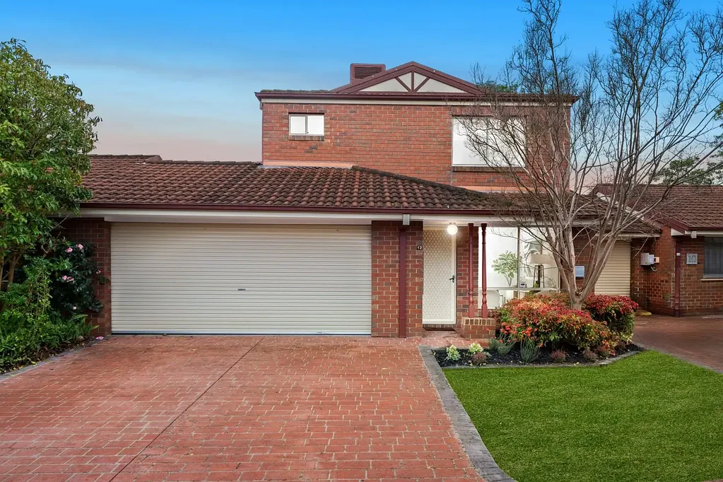 12 Sandon Circuit, Forest Hill, VIC 3131