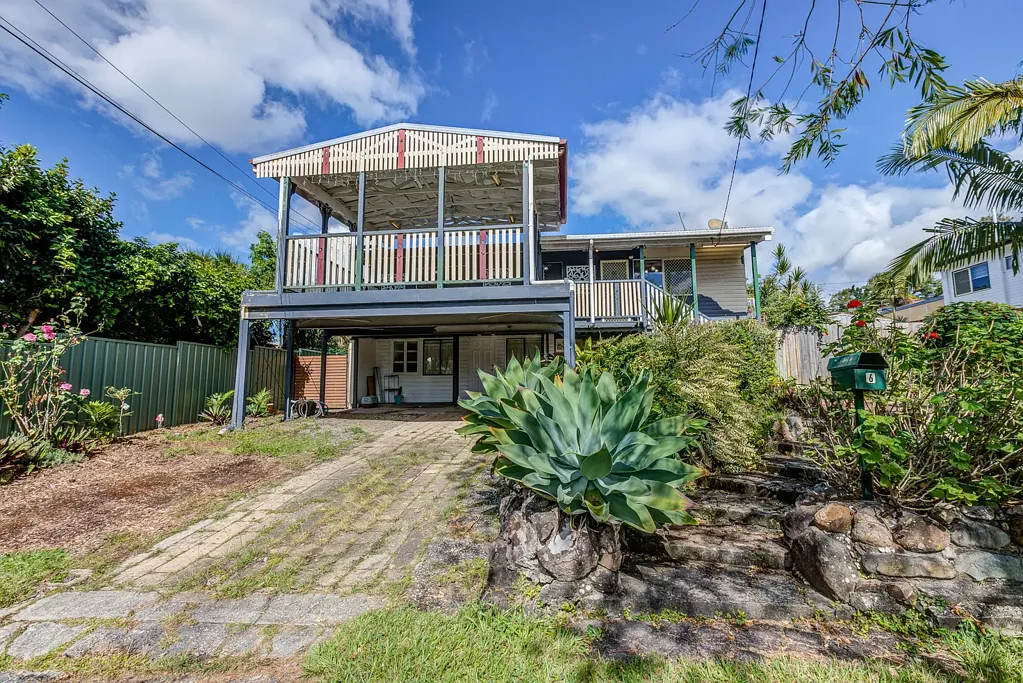 SPACIOUS FAMILY HOME, PERFECT LOCATION