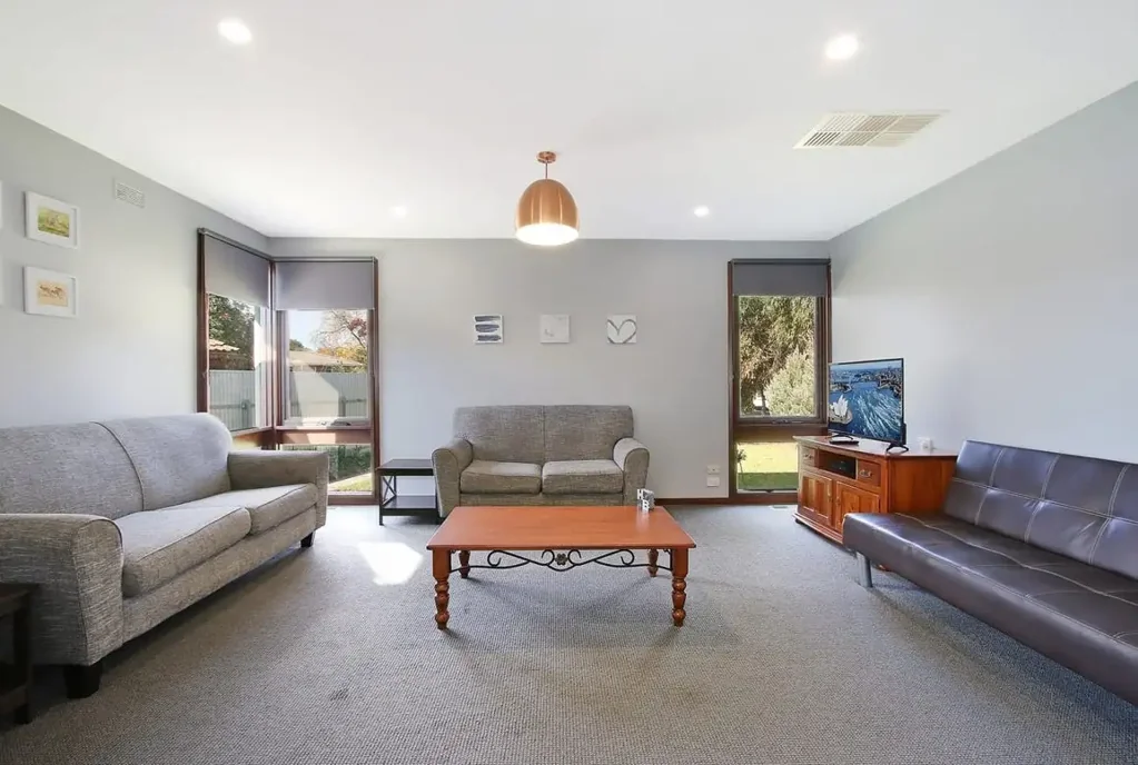 5 Kiama Street, Springdale Heights, NSW 2641