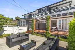 6 Takarunga Road, Devonport