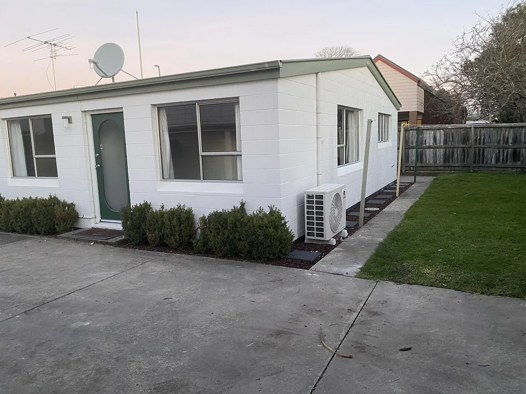 Conveniently Located & Available Now!