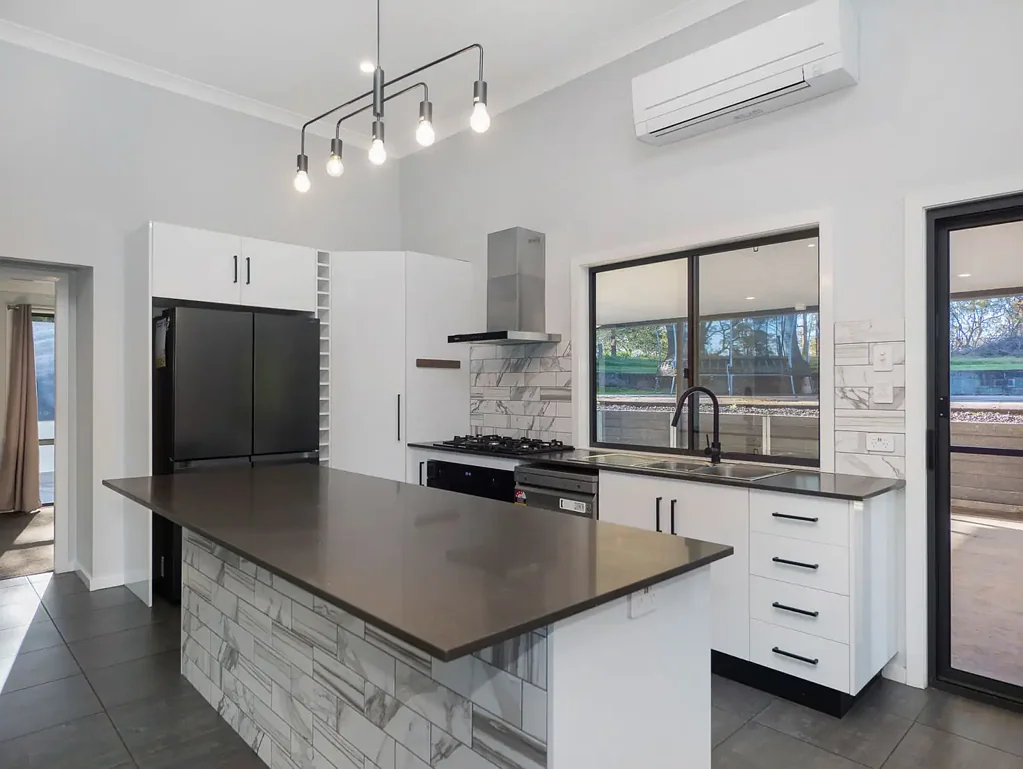 Kyogle 4ਬੈੱਡਰੂਮ Near New, Immaculately Presented Home in Geneva