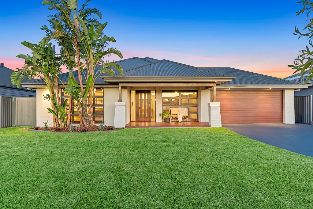 6 Munmora Avenue, Fern Bay, NSW 2295