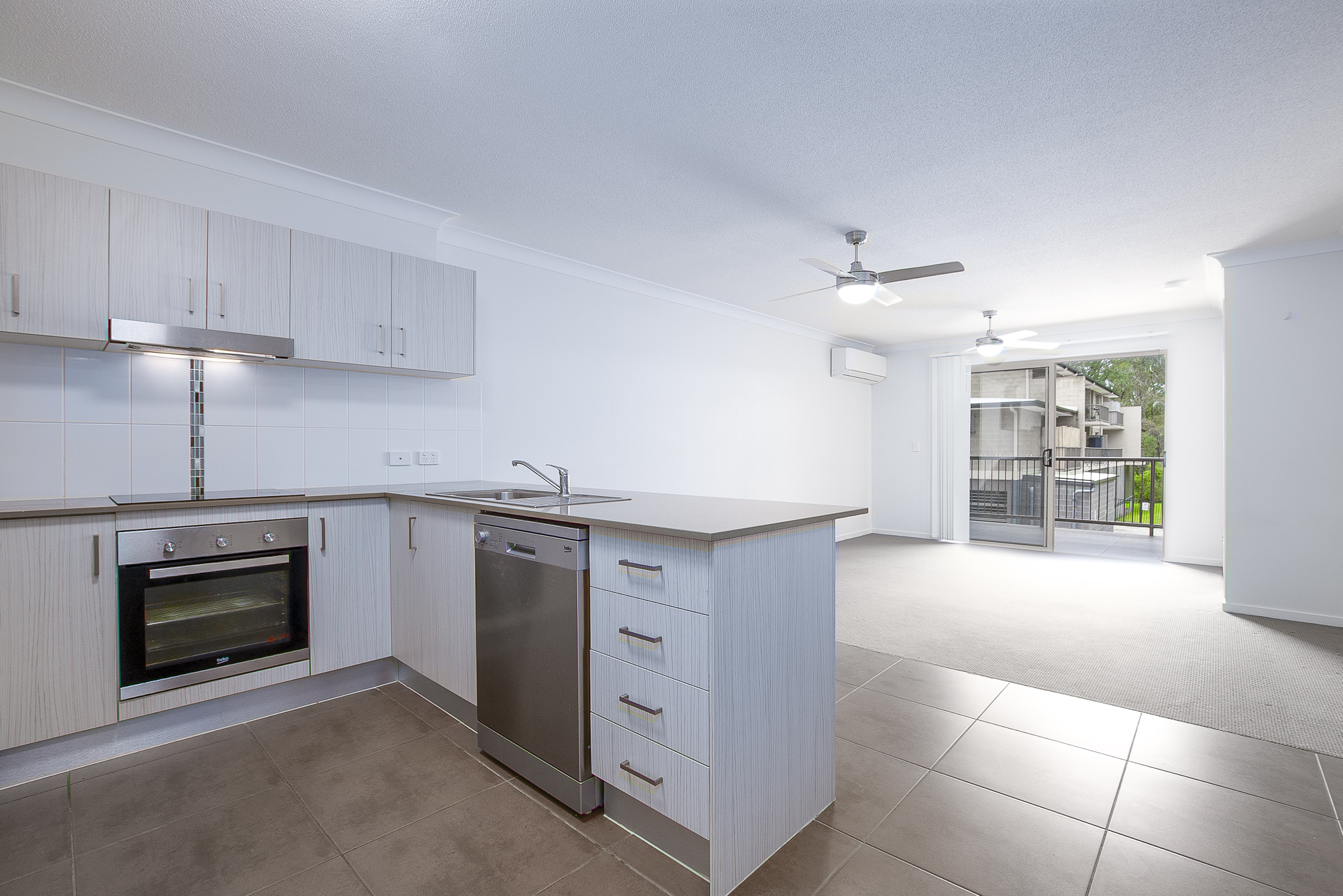 ACACIA WATERS UNIT 94 155-163 FRYAR RD, EAGLEBY QLD 4207, 0 Bedrooms, 0 Bathrooms, Unit