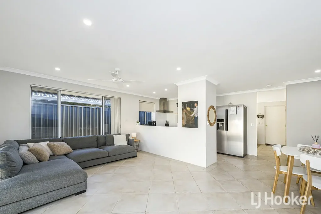 Ballajura 3침실 Well Presented Family Home