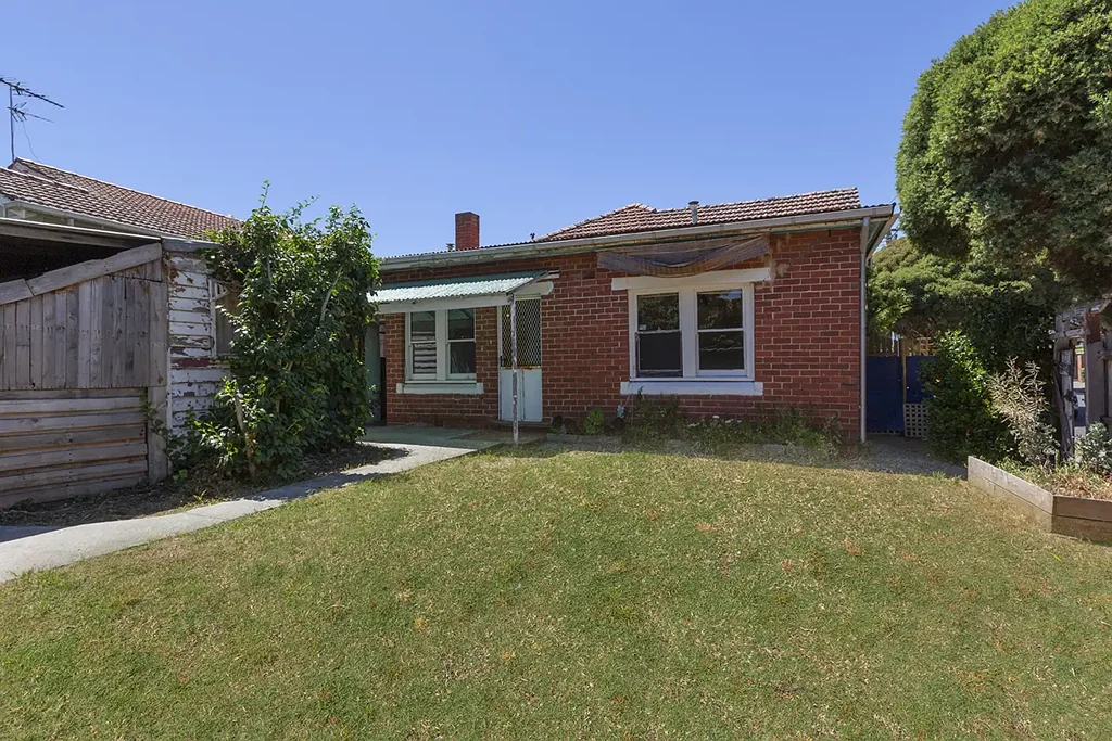 SPACIOUS ON SOMERSET!