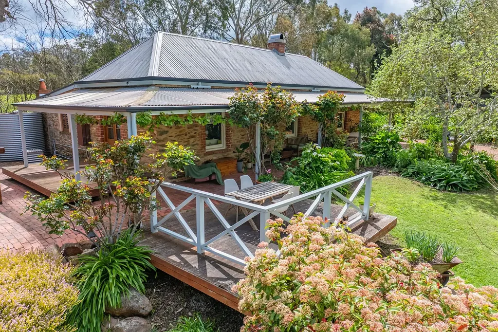 12 Sinkinson Road, Mount Torrens, SA 5244