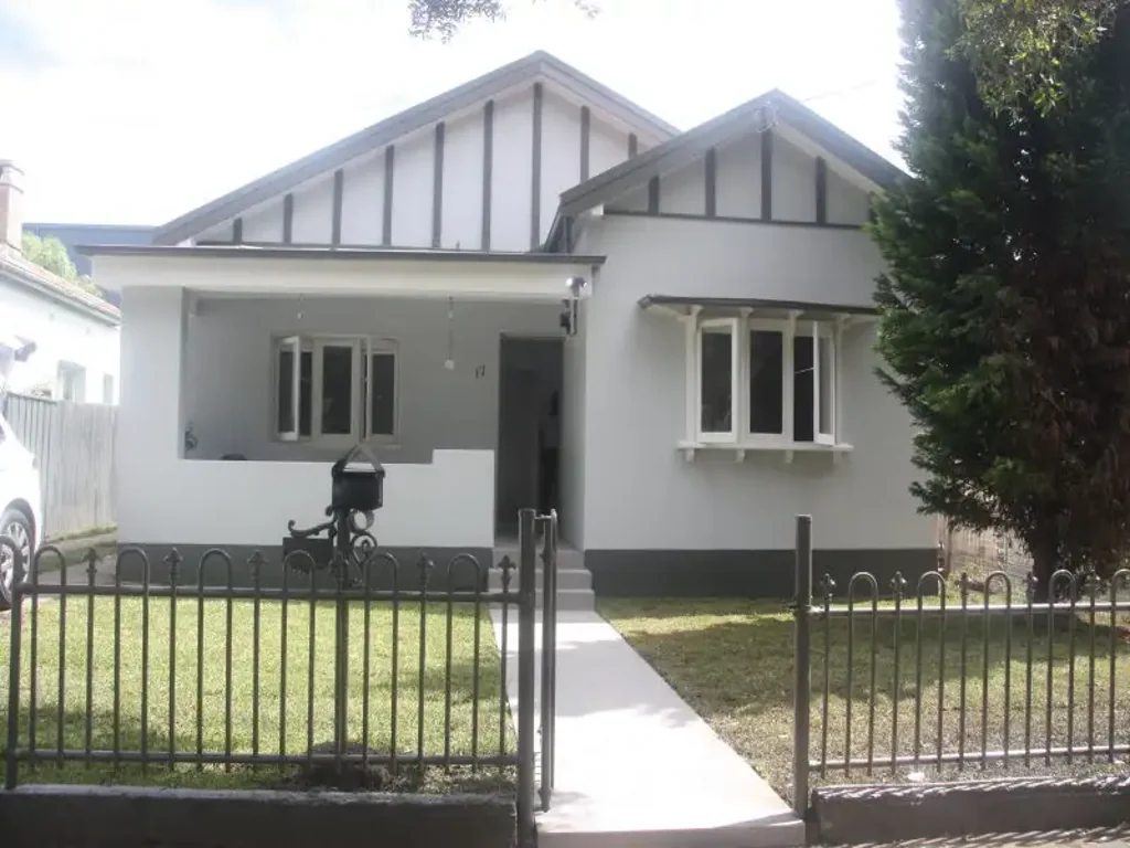 Massive 4 bedrooms! Inquiry now!