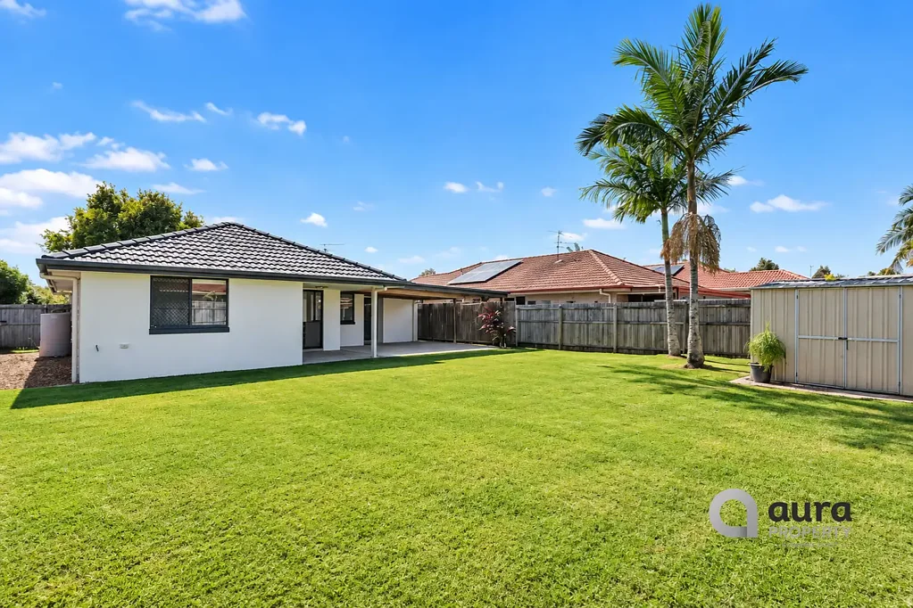 Caloundra West 3બેડરૂમ 488sqm of Space & Freedom in the Heart of Bellvista