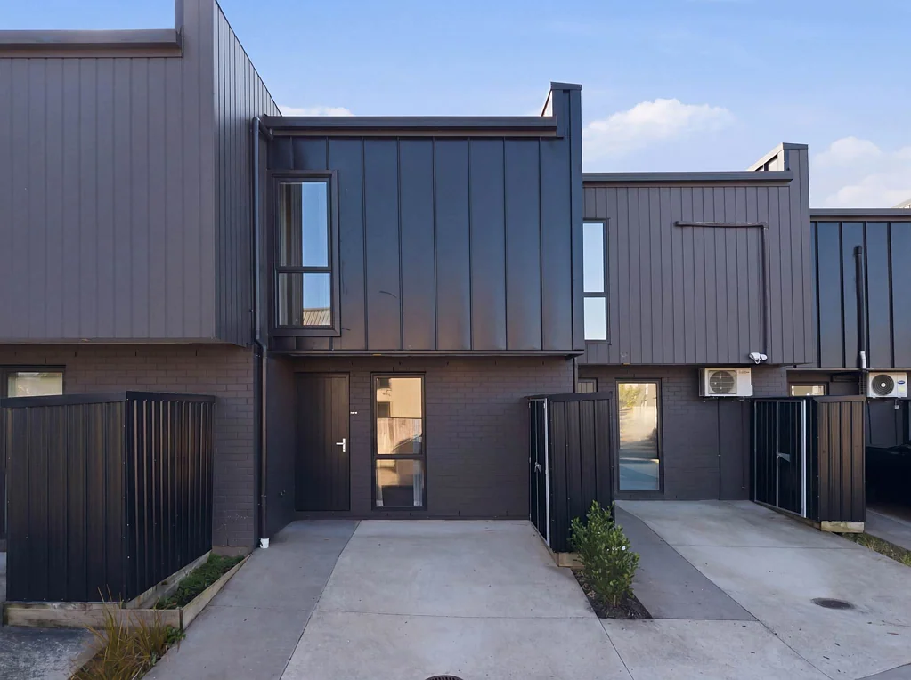 Mangere 3房  Urgent Sale   Developer’s Home    Act Fast