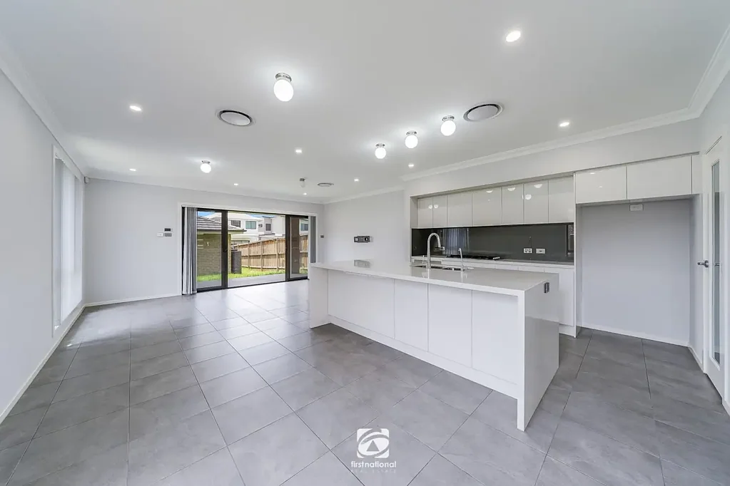 Beautiful Four Bedroom 2 storey Home in a Popular and Central Location!