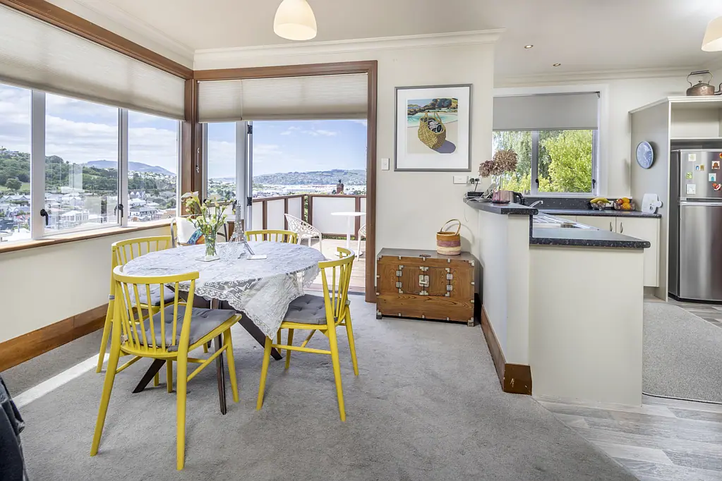 Caversham 3બેડરૂમ Motivated seller, priced to move!