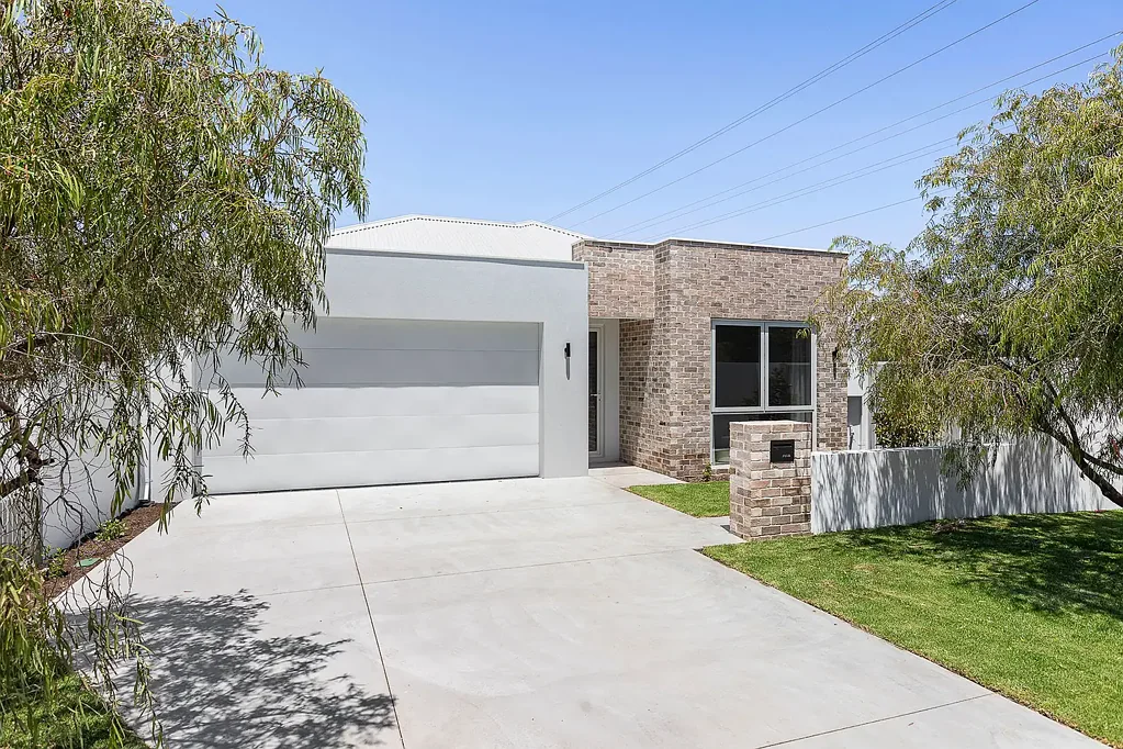 6A Lowther Terrace, Nollamara, WA 6061